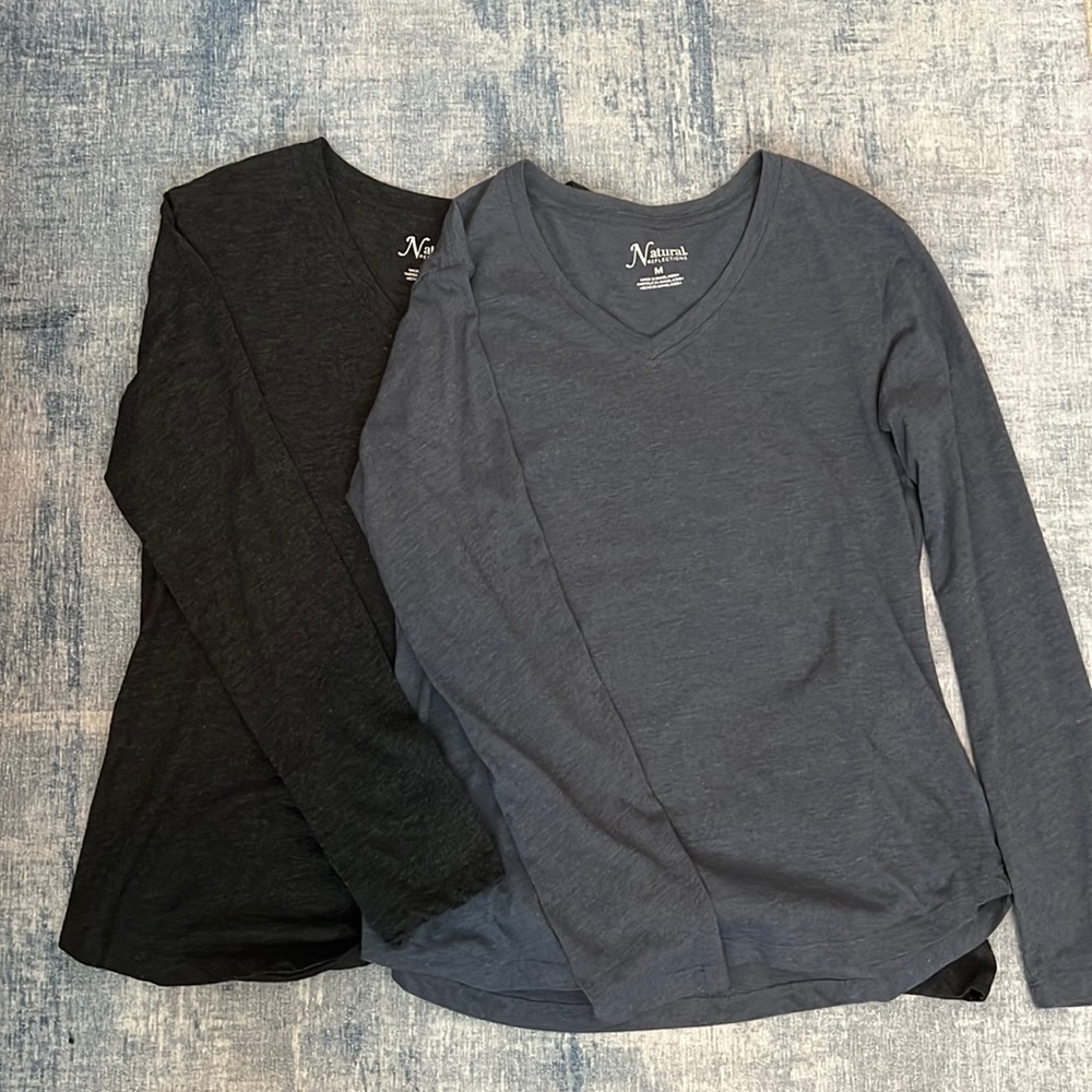 Bundle 2 V Neck Natural Reflections Med